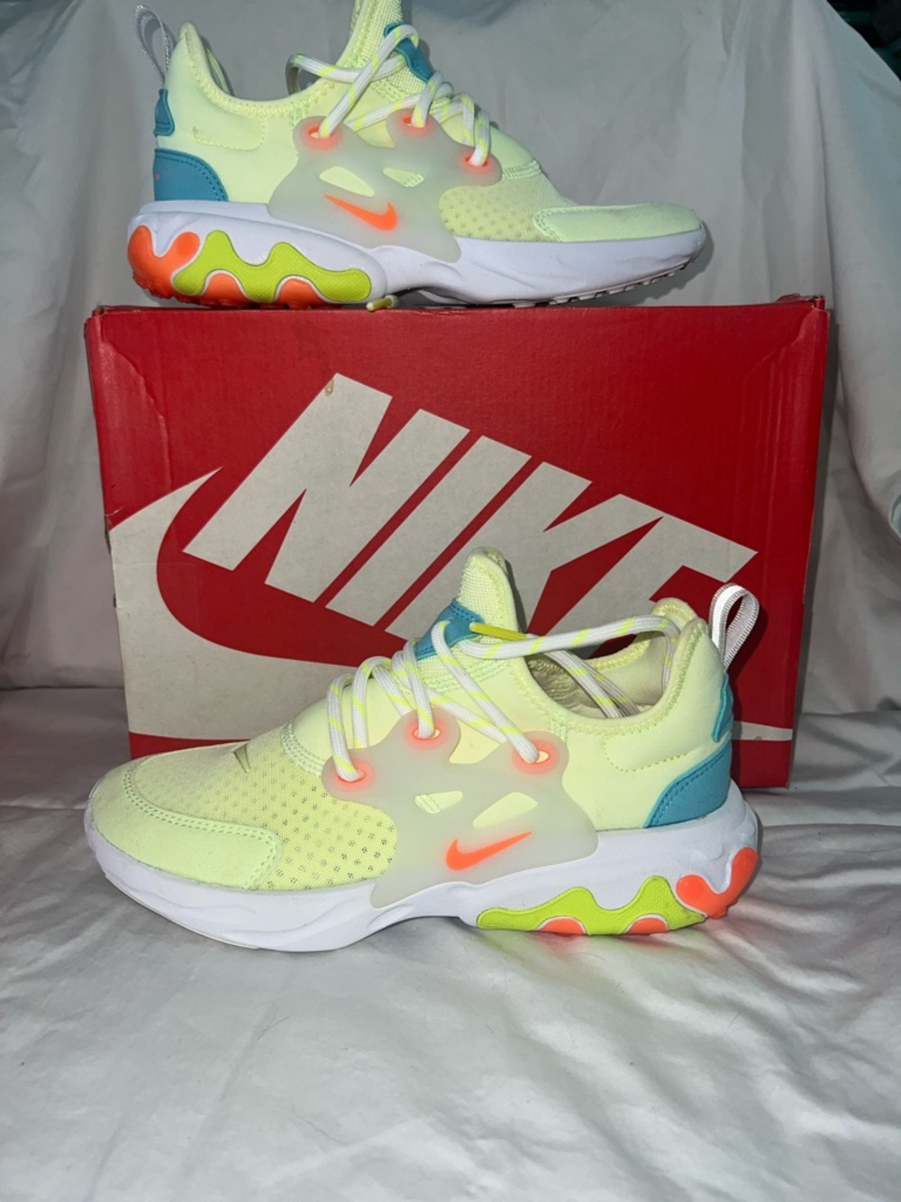 Nike Kids React Presto Sneakers, Barely Volt/ Hyper Crimson color